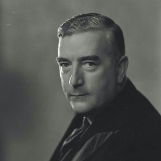 Senate establishes a select committee to consider a system of standing committees