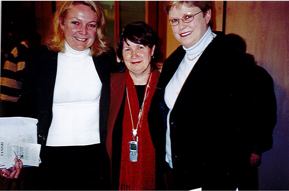 \x3cp\x3eL-R: Senator Jan McLucas [Chair], Leonie Sheedy [co-founder, CLAN] and Senator Sue Knowles [Deputy Chair] at Parliament House, 30 August 2004. Image courtesy of Leonie Sheedy, CLAN.\x3c/p\x3e