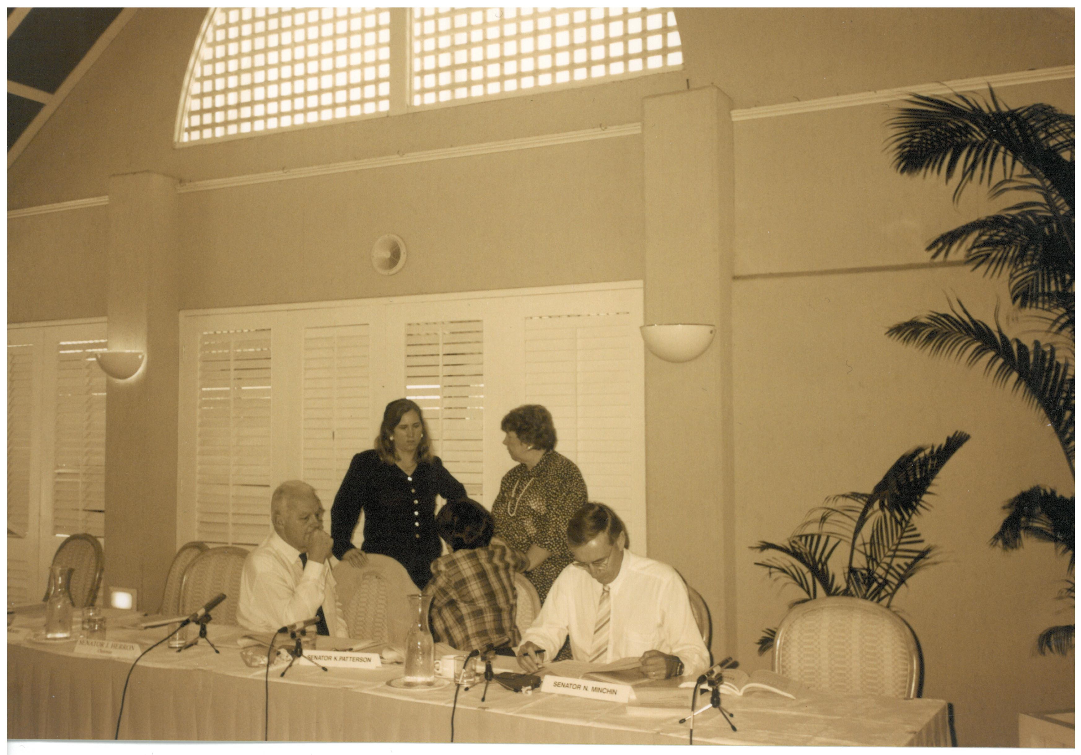 \x3cp\x3eCommunity Affairs References Committee during a public hearing of its inquiry into tobacco and the costs of tobacco-related illnesses at Cairns, 22 February 1995. Standing L-R: Senators Belinda Neal and Kay Denman. Seated L-R: Senators John Herron [Chair], Kay Patterson and Nick Minchin.\x3c/p\x3e