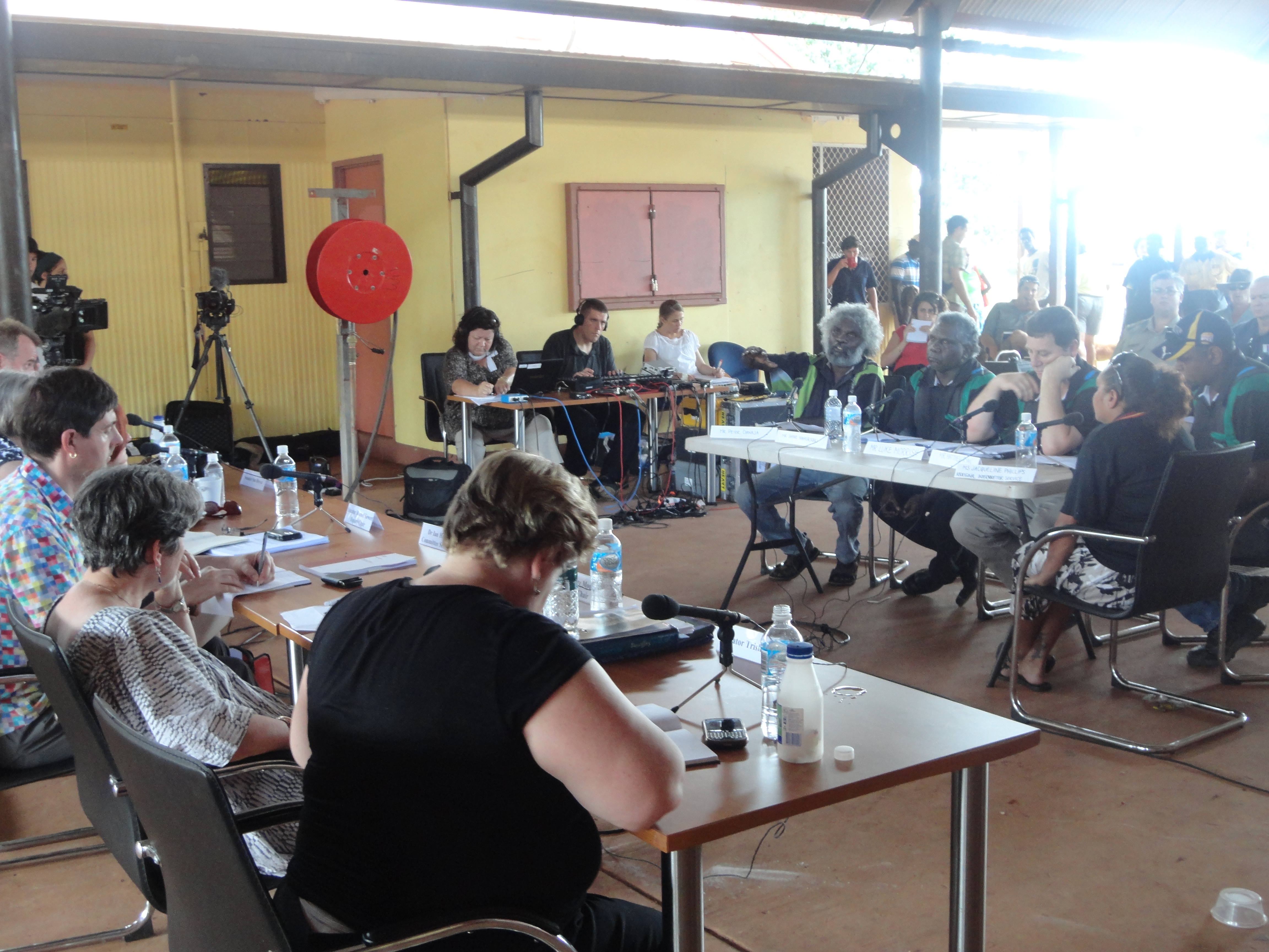 \x3cp\x3eStuart Dwyer, Maningrida School Principal, and other witnesses from Maningrida School appearing before the Community Affairs Legislation Committee, Maningrida, NT, 22 February 2012.\x3c/p\x3e